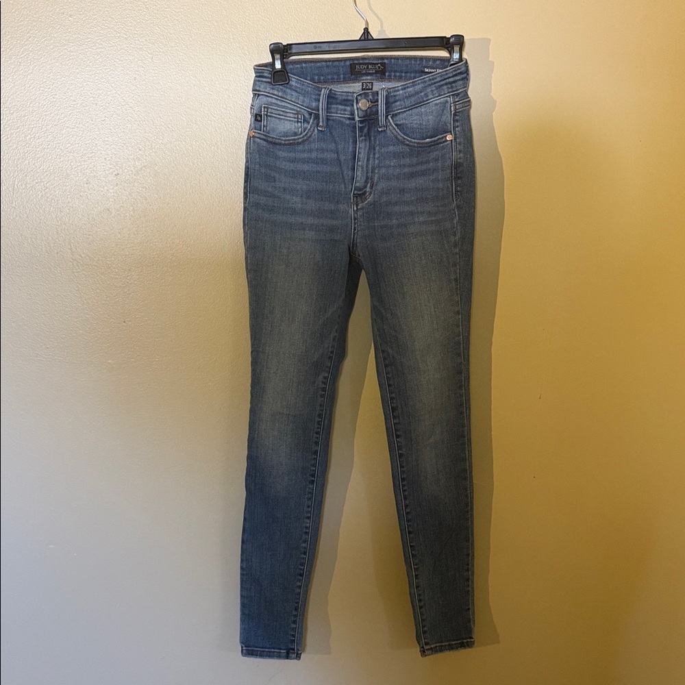 Judy Blue Women's Skinny Jeans - Medium Blue Wash